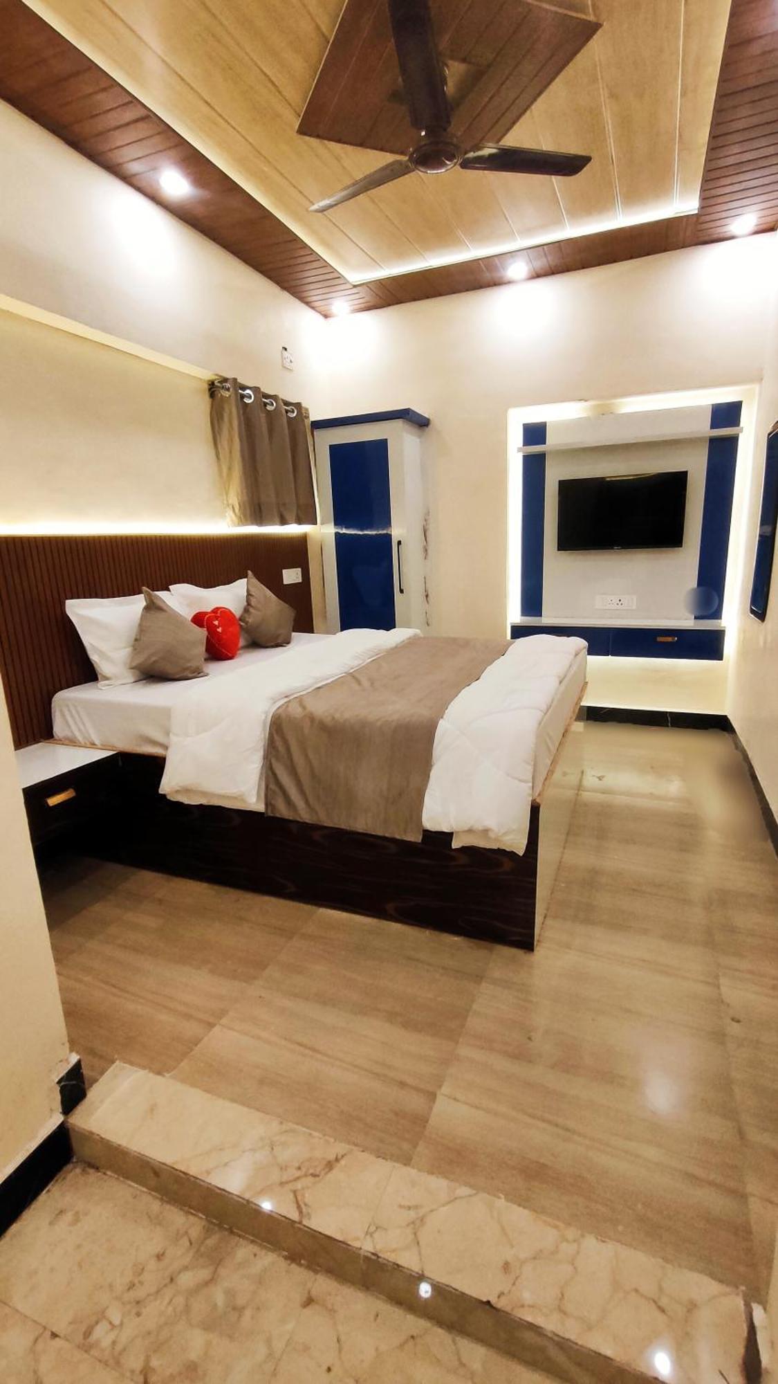 Sri Krishna Residency Hotel Varanasi Luaran gambar
