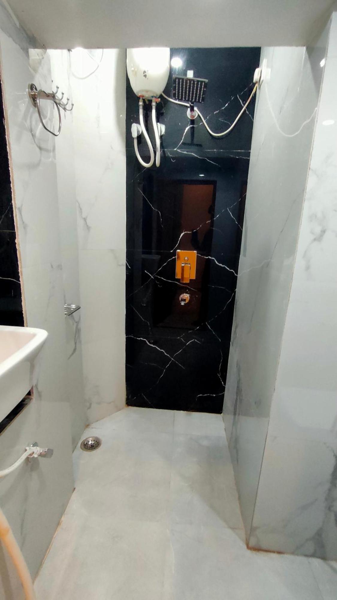 Sri Krishna Residency Hotel Varanasi Luaran gambar