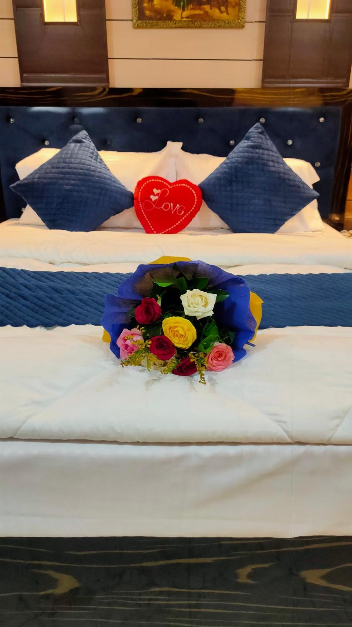 Sri Krishna Residency Hotel Varanasi Luaran gambar