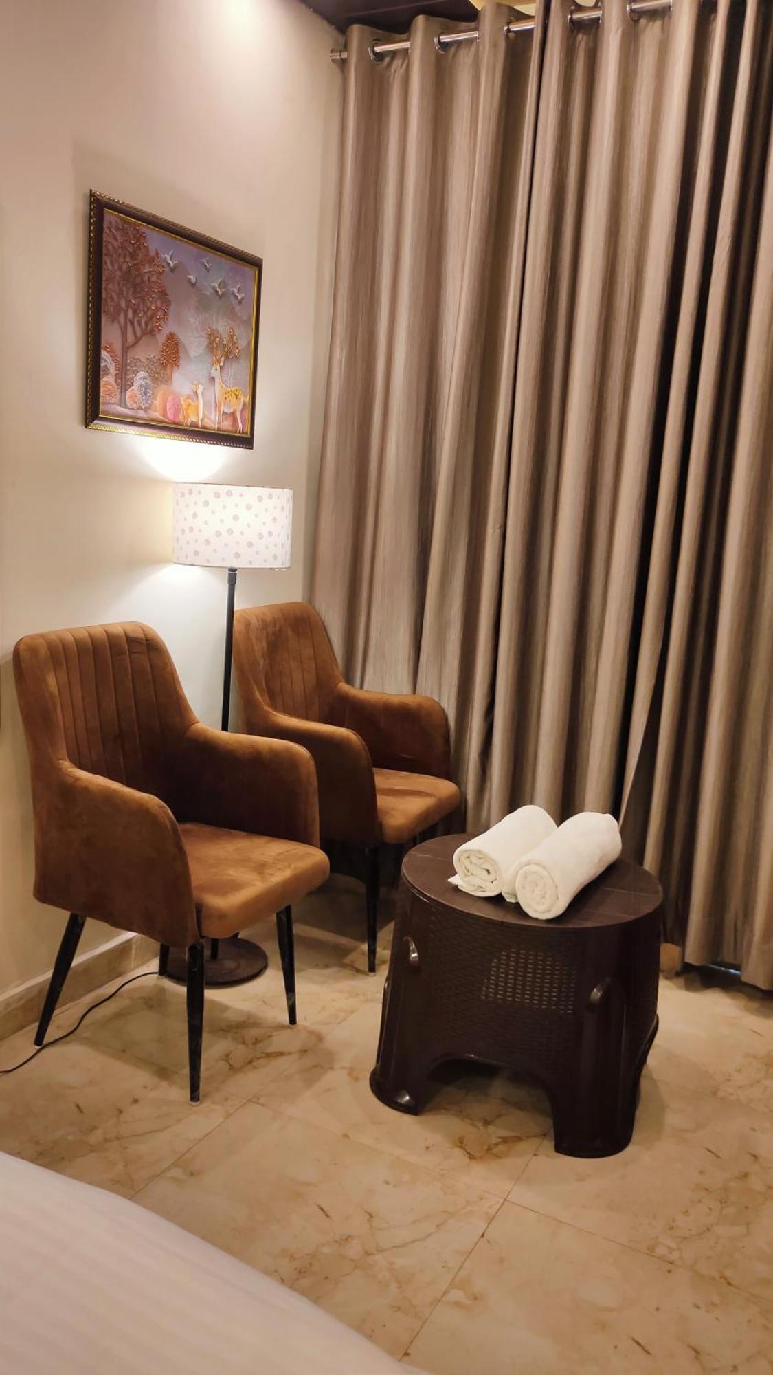 Sri Krishna Residency Hotel Varanasi Luaran gambar