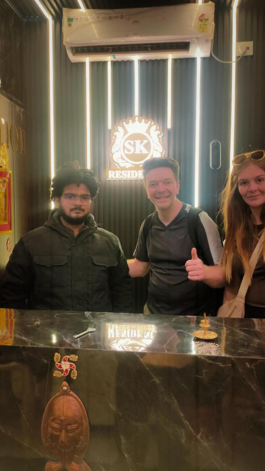 Sri Krishna Residency Hotel Varanasi Luaran gambar
